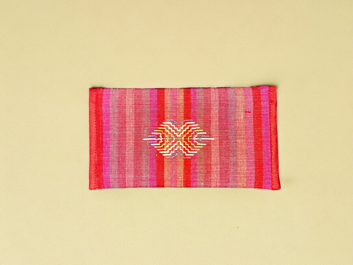 Silk-on-Cotton Document Holder (M)